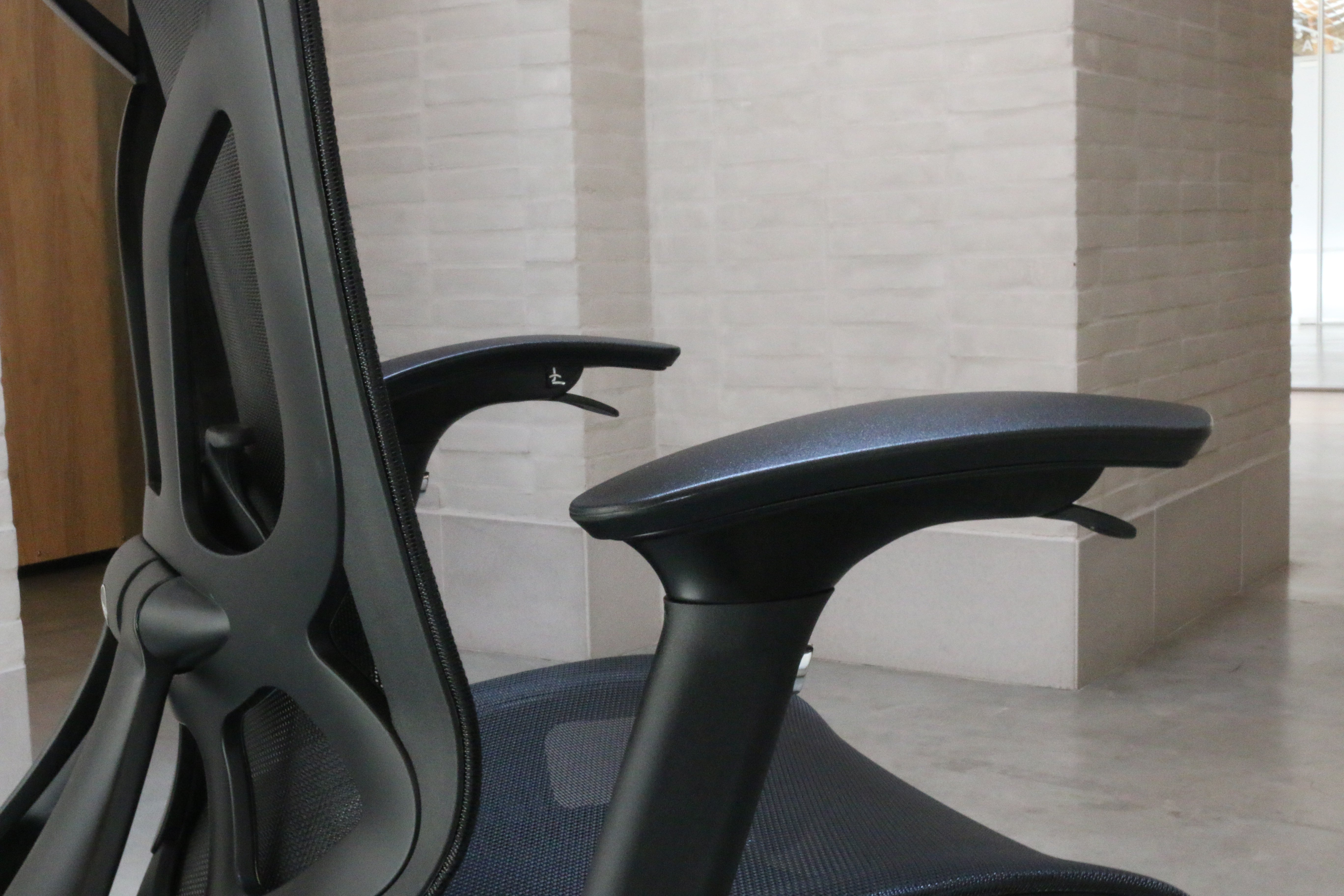 most comfortable task chair